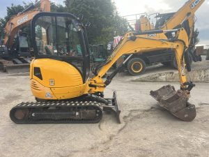 2015 JCB 8025 ZTS